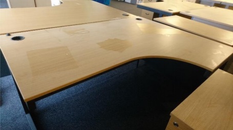 Desk 5